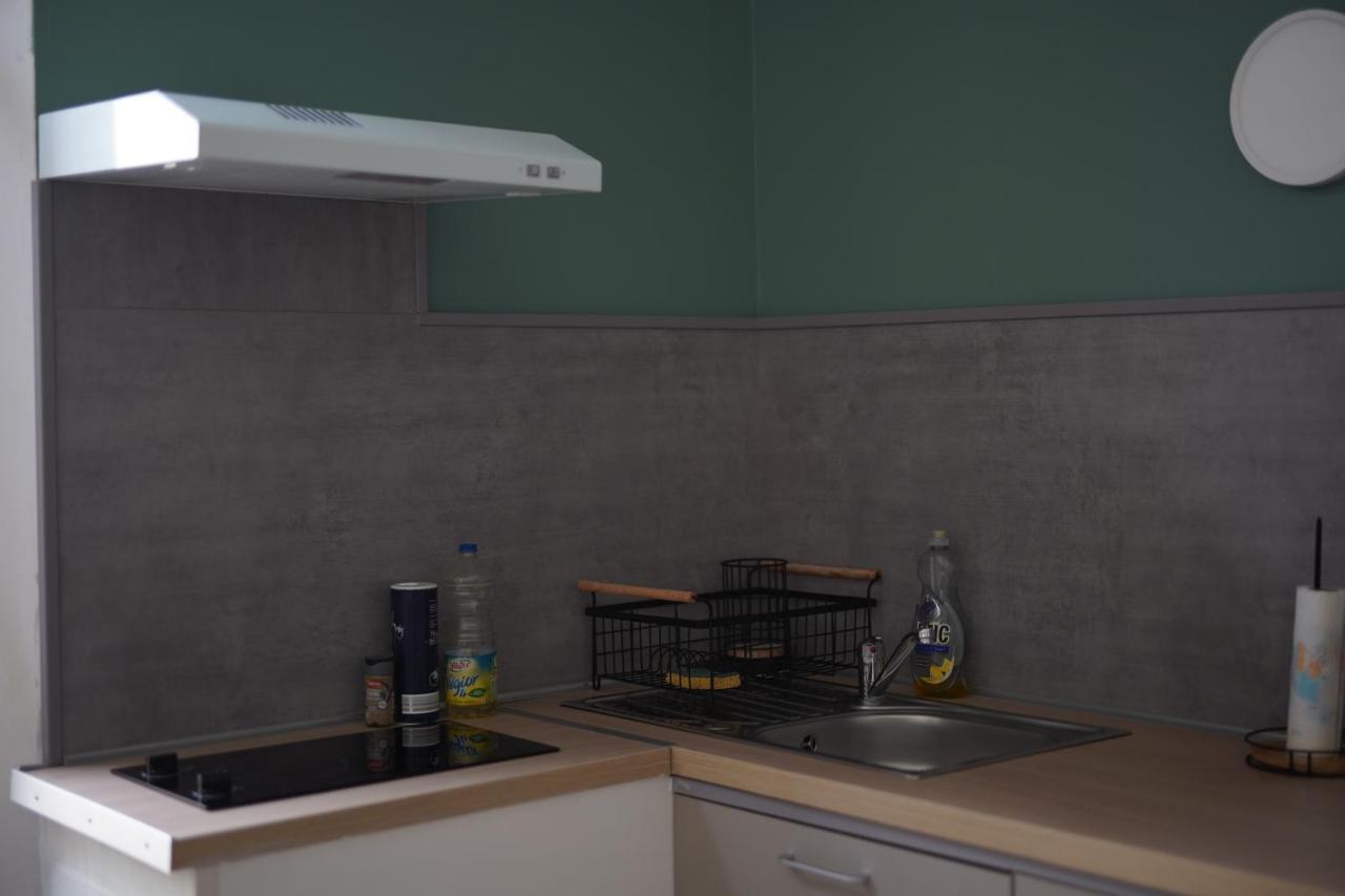 Logement Cosy Avec Stationnement Gratuit Труа Екстер'єр фото
